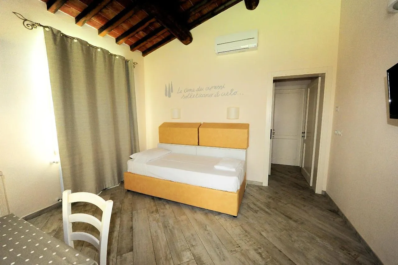 Aparthotel Fattoria Palazzeta - Pet & Family Friendly Cecina