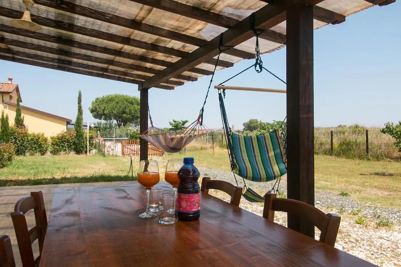 Fattoria Palazzeta - Pet & Family Friendly Aparthotel Cecina  0*, Cecina (Livorno)