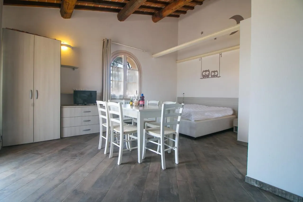 Aparthotel Fattoria Palazzeta - Pet & Family Friendly Cecina