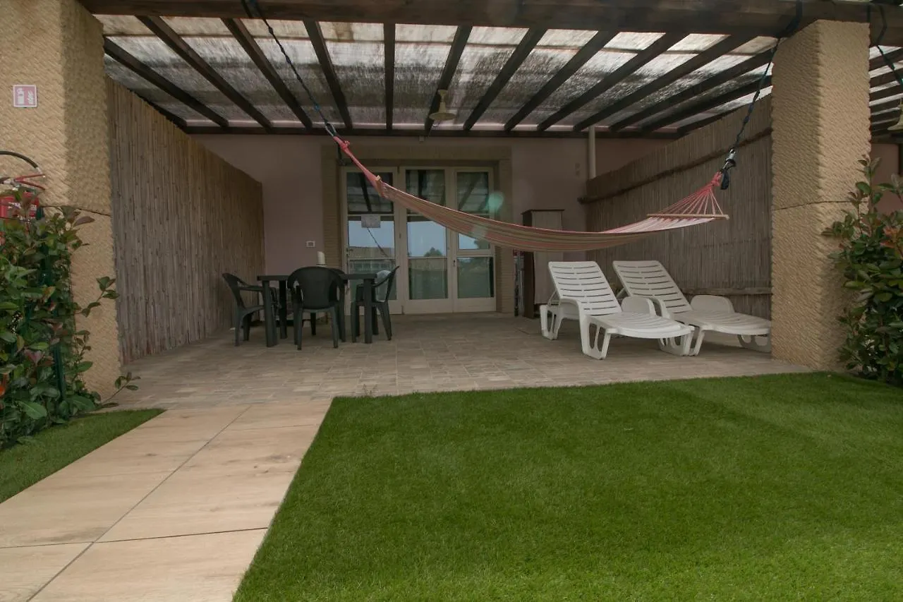 Fattoria Palazzeta - Pet & Family Friendly Aparthotel Cecina