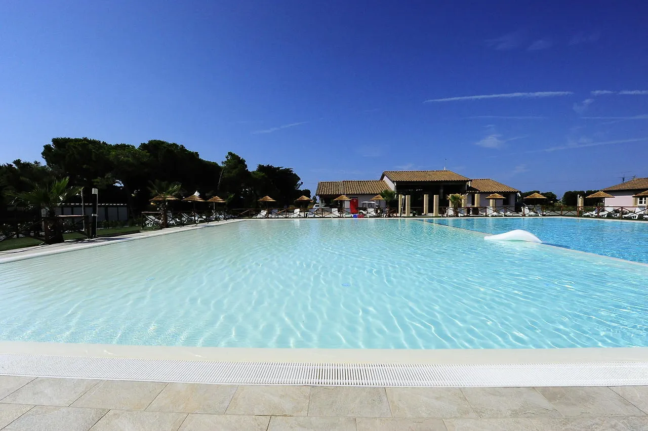 Aparthotel Fattoria Palazzeta - Pet & Family Friendly Cecina